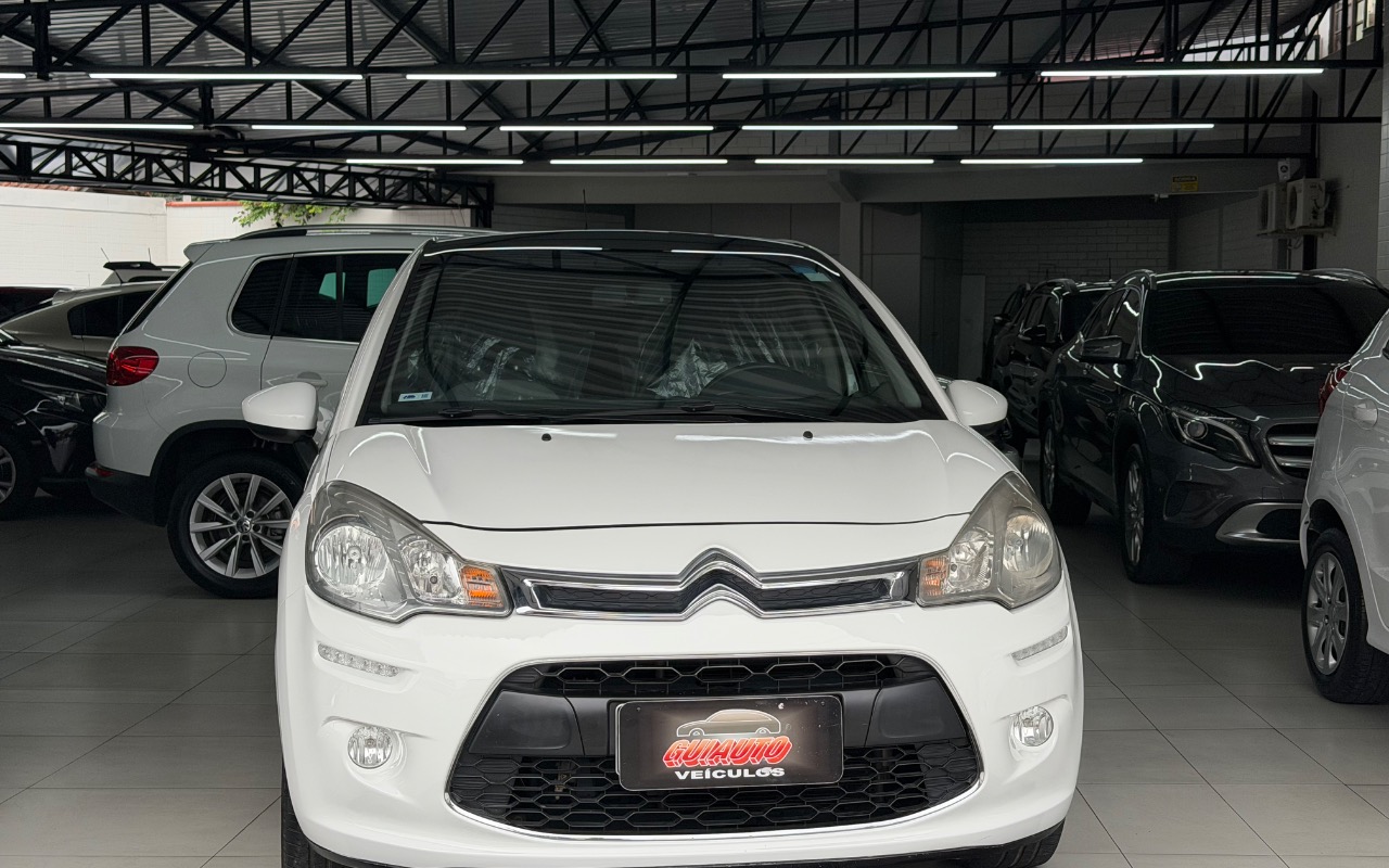 imagem-https://www.socarrao.com.br/sc-vehicle-images-prod/1036391/1777401457970-SU1HXzUyMTguanBlZw.jpeg