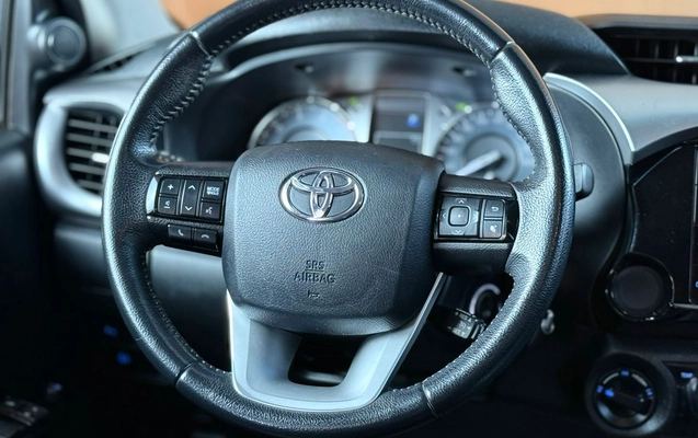 imagem-https://www.socarrao.com.br/sc-vehicle-images-prod/1036475/1777403570330-003_1fddb036d26ec56d47065135f70ec0b7.jpeg