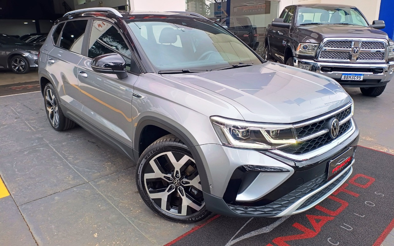 imagem-https://www.socarrao.com.br/sc-vehicle-images-prod/1036489/1777403630219-VlcgVEFPUyAxLjQgMjUwIFRTSSBUT1RBTCBGTEVYIEhJR0hMSU5FIDIwMjQgUFJBVEEgMi5qcGc.jpg