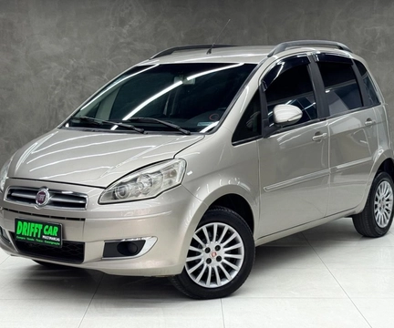 Fiat Idea 2015 Bege — foto 1 de 3