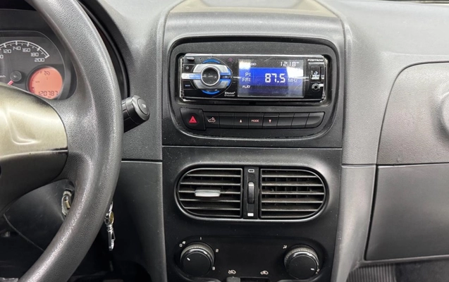 imagem-https://www.socarrao.com.br/sc-vehicle-images-prod/1036623/1777405870845-3_124108.jpg