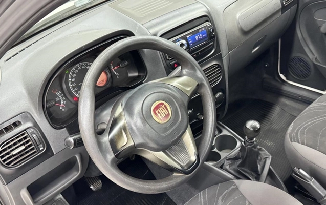 imagem-https://www.socarrao.com.br/sc-vehicle-images-prod/1036623/1777405870848-7_124109.jpg
