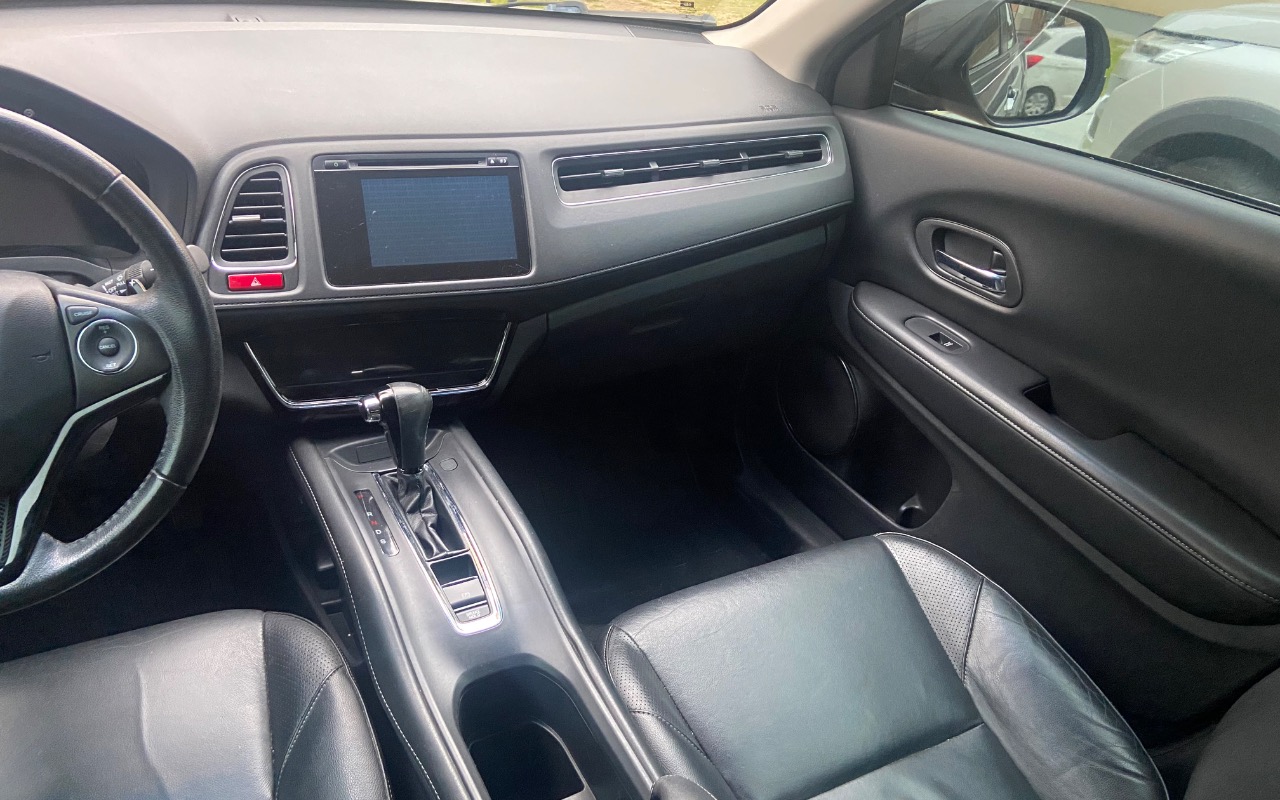 imagem-https://www.socarrao.com.br/sc-vehicle-images-prod/1036629/1782854580678-SU1HXzk5OTcuanBlZw.jpeg