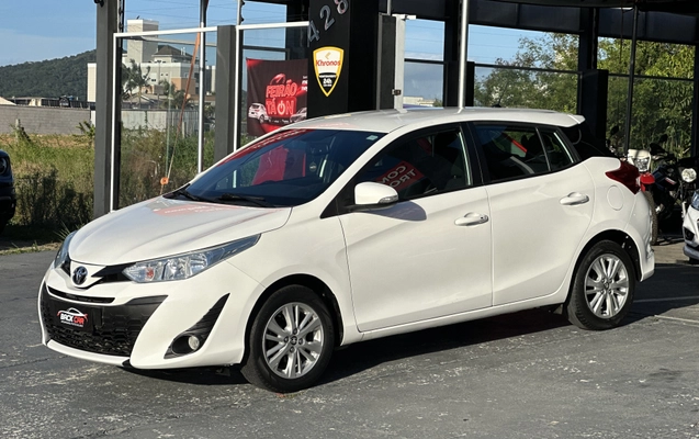 imagem-https://www.socarrao.com.br/sc-vehicle-images-prod/1036640/1783586524873-003_628598d10e02140886aa17e911fa86f4.jpeg