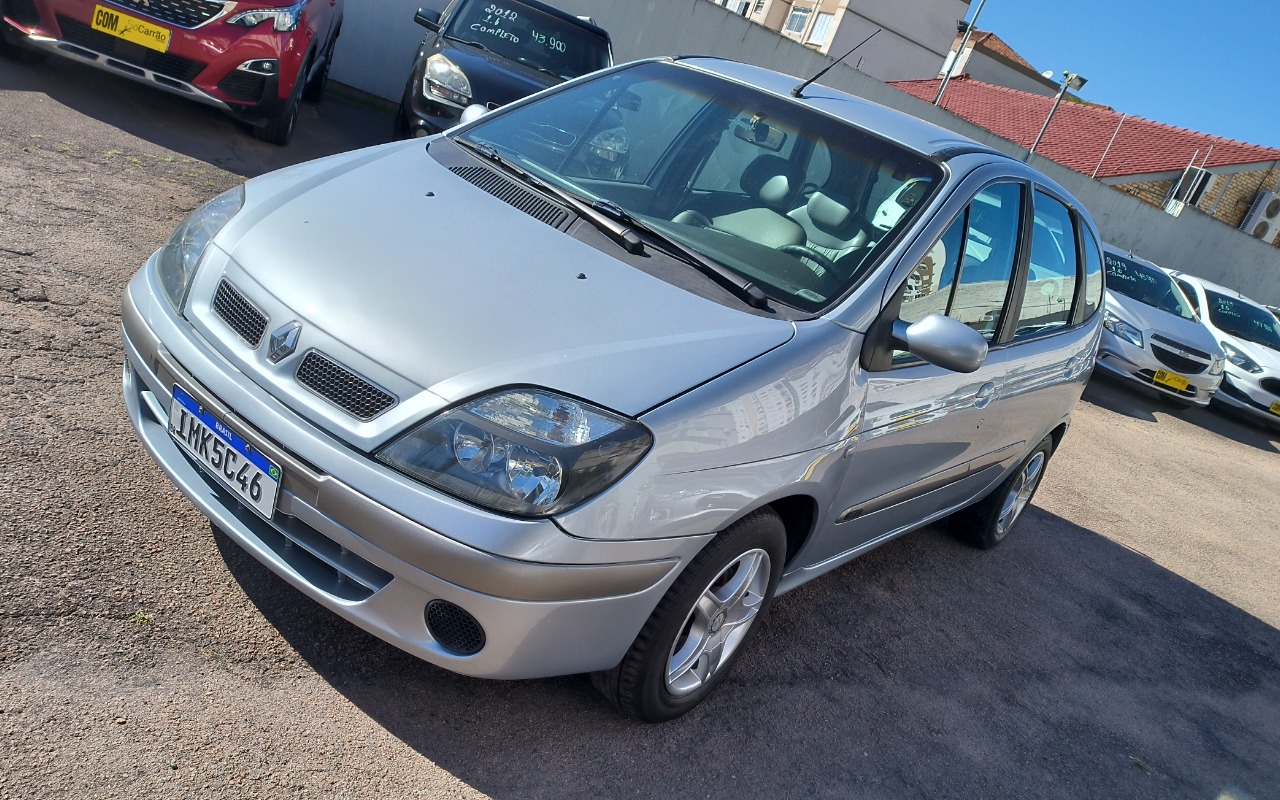 Renault Scénic Alizé/ Expression 1.6 16V Mec. na cor Prata no Porto Alegre / RS - 1036697