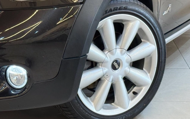 imagem-https://www.socarrao.com.br/sc-vehicle-images-prod/1036781/1777408324527-2_053534.jpg