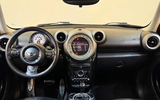 imagem-https://www.socarrao.com.br/sc-vehicle-images-prod/1036782/1777408356997-5_035929.jpg