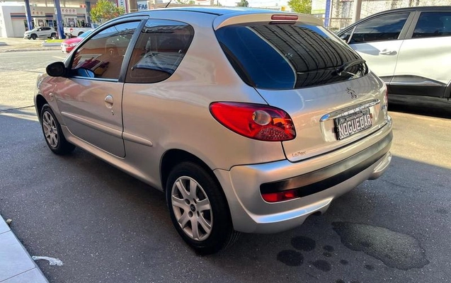 imagem-https://www.socarrao.com.br/sc-vehicle-images-prod/1036862/1778268092004-8011900_1_B_1a4d5d31e7.jpeg