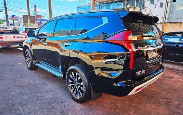 imagem-https://www.socarrao.com.br/sc-vehicle-images-prod/1036941/1788205002821-6000085_1_B_a5e9cedc6a.jpeg