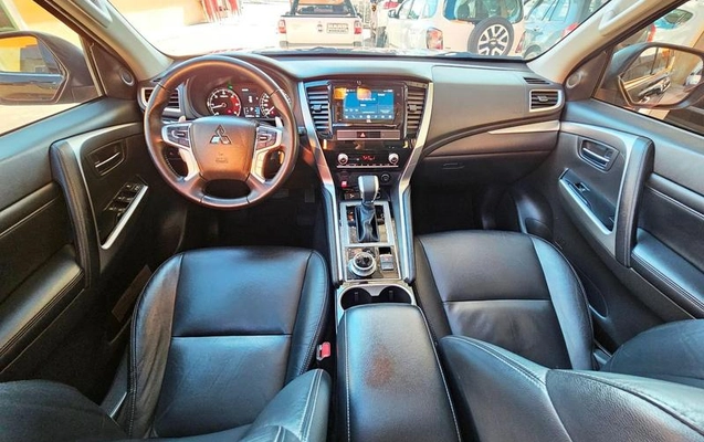 imagem-https://www.socarrao.com.br/sc-vehicle-images-prod/1036941/1788205002831-6000085_0_B_02b21e545d.jpeg