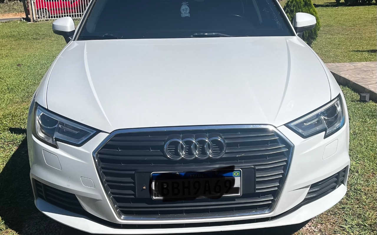 Audi A3 2017 Branco — foto 1 de 3
