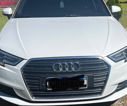 Audi A3 2017 Branco — foto 1 de 3