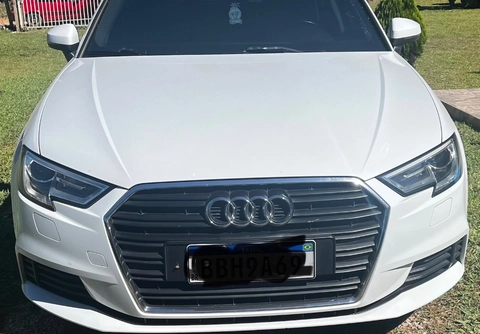 Audi A3 2017 Branco — foto 1 de 3