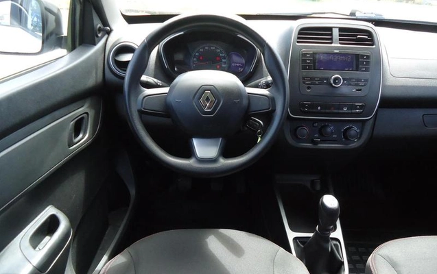 imagem-https://www.socarrao.com.br/sc-vehicle-images-prod/1037490/1788127124781-7477486_9_B_5b479bca37.jpeg