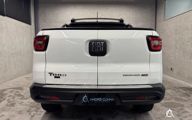 imagem-https://www.socarrao.com.br/sc-vehicle-images-prod/1037577/1789731957631-0429da70128d4ecc8991eedd96f8e8fc_1777463119755.jpeg