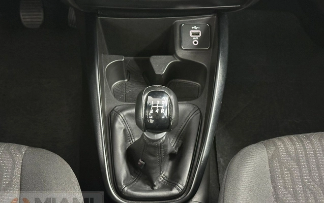 imagem-https://www.socarrao.com.br/sc-vehicle-images-prod/1037604/1785423066053-e763528f9b8d49739ef294deb9dd5ee0_1762201470272.jpg