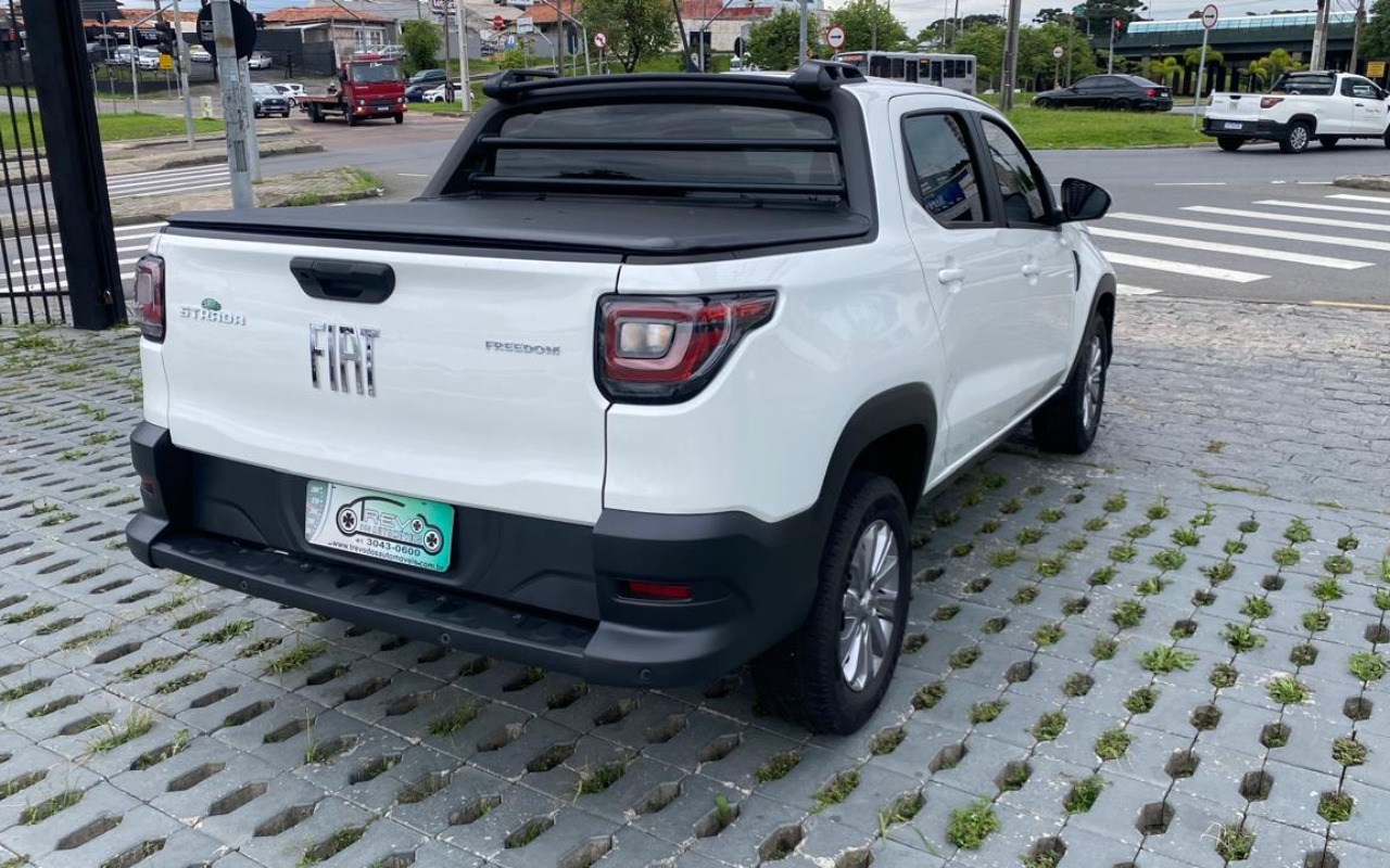 imagem-https://www.socarrao.com.br/sc-vehicle-images-prod/1037636/1777465037423-Ny5qcGVn.jpeg