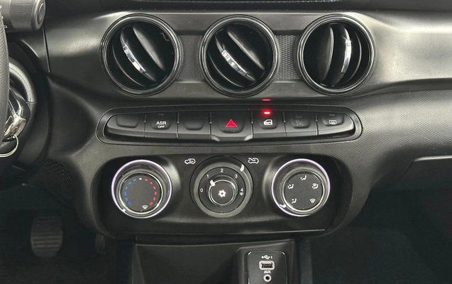 imagem-https://www.socarrao.com.br/sc-vehicle-images-prod/1037765/1777468395986-e38ca3733b48451483b1c7dc907e25e0_1762199846287.jpg