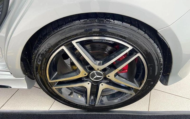 imagem-https://www.socarrao.com.br/sc-vehicle-images-prod/1037780/1791551782160-7216656_22_B_35fa719e9f.jpeg