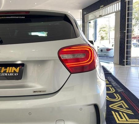 imagem-https://www.socarrao.com.br/sc-vehicle-images-prod/1037780/1792074097911-7216656_20_B_f8cf39228c.jpeg