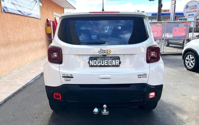 imagem-https://www.socarrao.com.br/sc-vehicle-images-prod/1037850/1780666728183-7978976_12_B_cf7962a162.jpeg