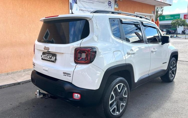 imagem-https://www.socarrao.com.br/sc-vehicle-images-prod/1037850/1780666728183-7978976_14_B_262ab0b7e3.jpeg