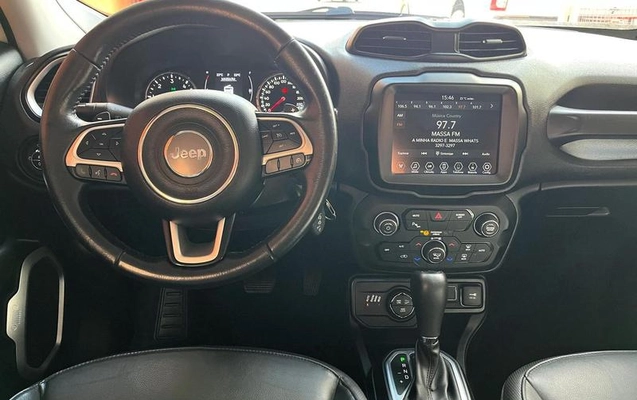 imagem-https://www.socarrao.com.br/sc-vehicle-images-prod/1037850/1780666728184-7978976_13_B_765fcf3199.jpeg