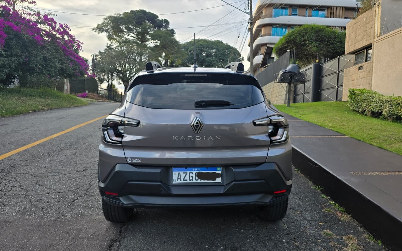 imagem-https://www.socarrao.com.br/sc-vehicle-images-prod/1037877/1777470844552-V2hhdHNBcHAgSW1hZ2UgMjAyNi0wNC0yOCBhdCAxMi4wNy4zMy5qcGVn.jpeg