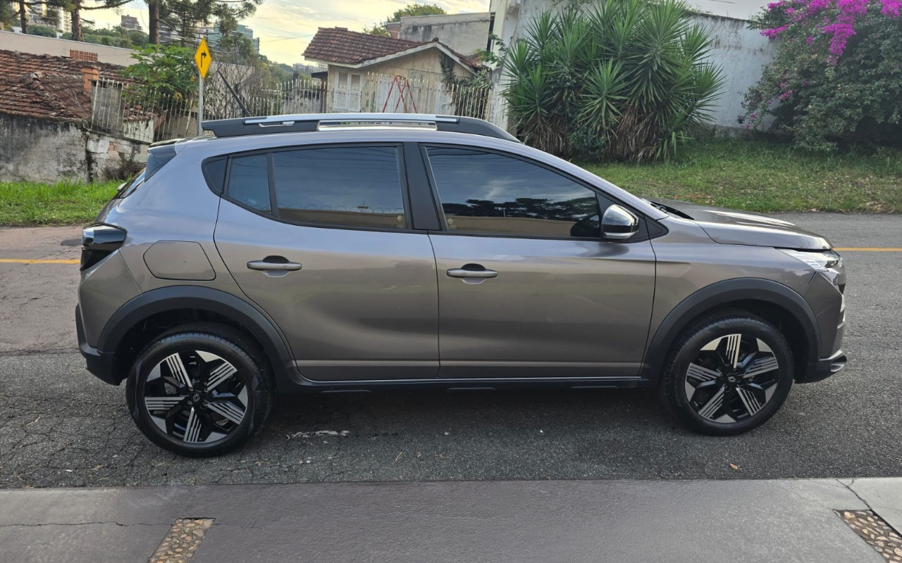 imagem-https://www.socarrao.com.br/sc-vehicle-images-prod/1037877/1777470845162-V2hhdHNBcHAgSW1hZ2UgMjAyNi0wNC0yOCBhdCAxMi4wNy4zMi5qcGVn.jpeg