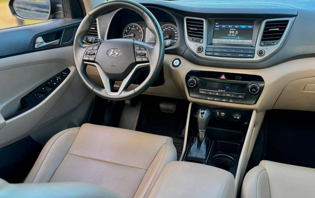 imagem-https://www.socarrao.com.br/sc-vehicle-images-prod/1037946/1777472465407-41f3929a73fd4a93ba1cf8f7b9ef4723_1777472310927.jpeg