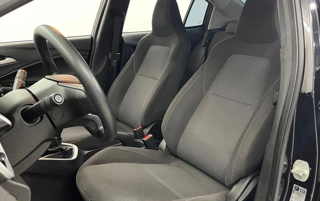 imagem-https://www.socarrao.com.br/sc-vehicle-images-prod/1037967/1789050337750-8036568_8_B_a06badd1f8.jpeg