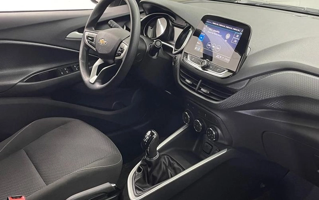 imagem-https://www.socarrao.com.br/sc-vehicle-images-prod/1037967/1789050337762-8036568_15_B_c628df60ef.jpeg