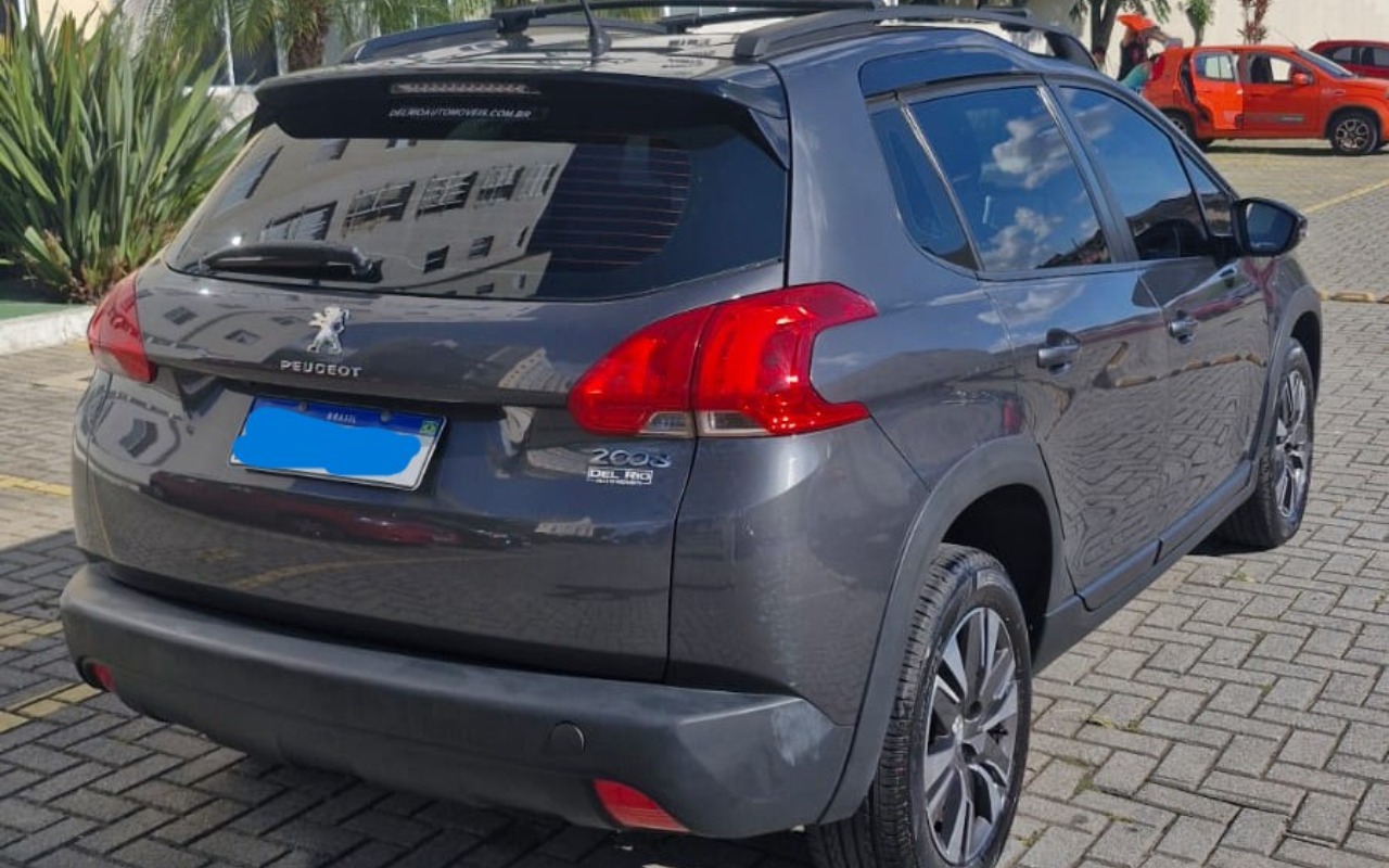 imagem-https://www.socarrao.com.br/sc-vehicle-images-prod/1037996/1777474786497-Ni5qcGVn.jpeg