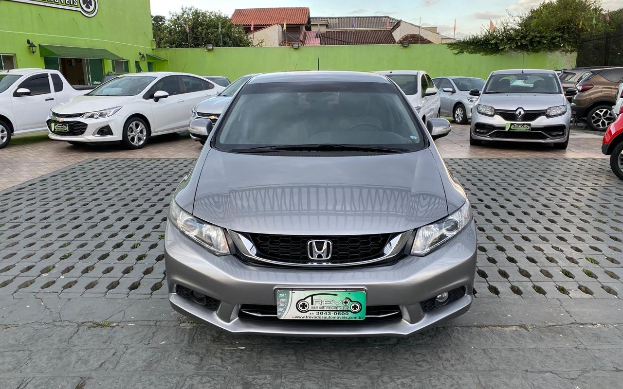 Honda Civic Sedan LXR 2.0 Flexone 16V Aut. 4p na cor Cinza em Curitiba / PR - 1038027