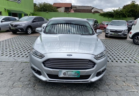 Ford Fusion 2015 Prata — foto 1 de 3