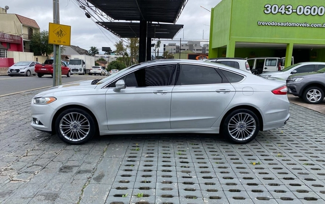 imagem-https://www.socarrao.com.br/sc-vehicle-images-prod/1038040/1777475115639-NC5qcGc.jpg