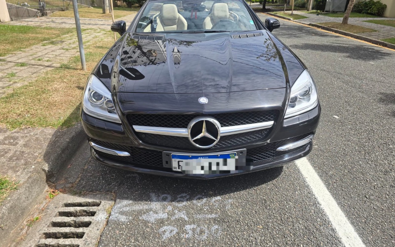 imagem-https://www.socarrao.com.br/sc-vehicle-images-prod/1038103/1778707674901-SU1HLTIwMjYwNTEzLVdBMDI0OC5qcGc.jpg
