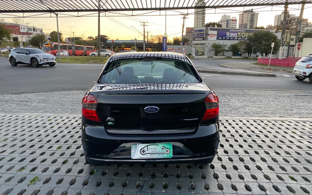 imagem-https://www.socarrao.com.br/sc-vehicle-images-prod/1038379/1777481424989-OC5qcGVn.jpeg