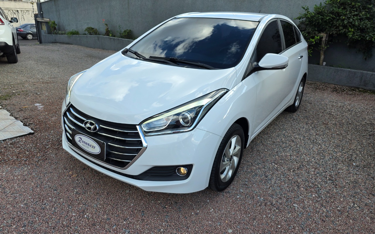 Hyundai HB20S 2017 Branco — foto 1 de 3