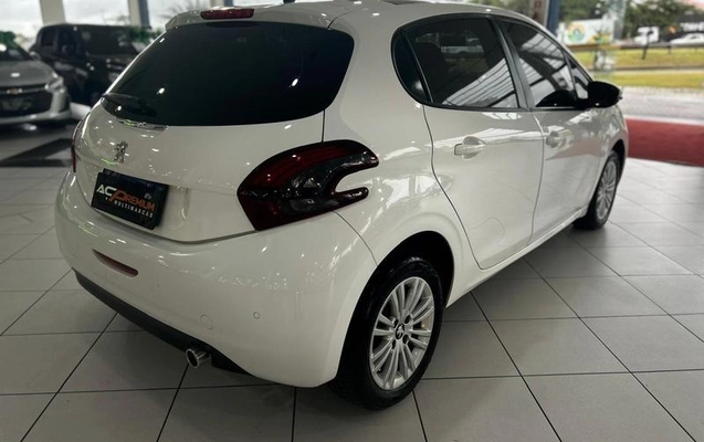 imagem-https://www.socarrao.com.br/sc-vehicle-images-prod/1039064/1789658062967-8037984_4_B_606a78f7b4.jpeg