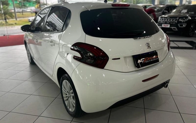 imagem-https://www.socarrao.com.br/sc-vehicle-images-prod/1039064/1789658062969-8037984_6_B_ae5db5437e.jpeg