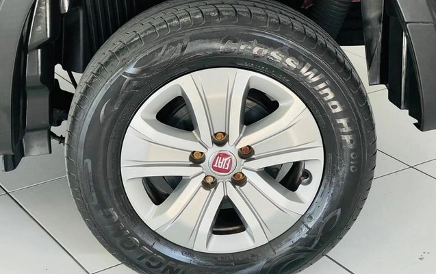 imagem-https://www.socarrao.com.br/sc-vehicle-images-prod/1039695/1787330549781-8040718_19_B_c3f2ccfeee.jpeg
