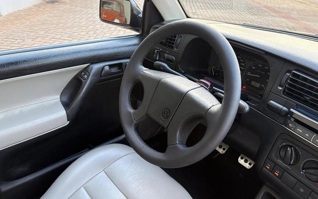 imagem-https://www.socarrao.com.br/sc-vehicle-images-prod/1039807/1787346953889-7421801_8_B_cf71f867a2.jpeg
