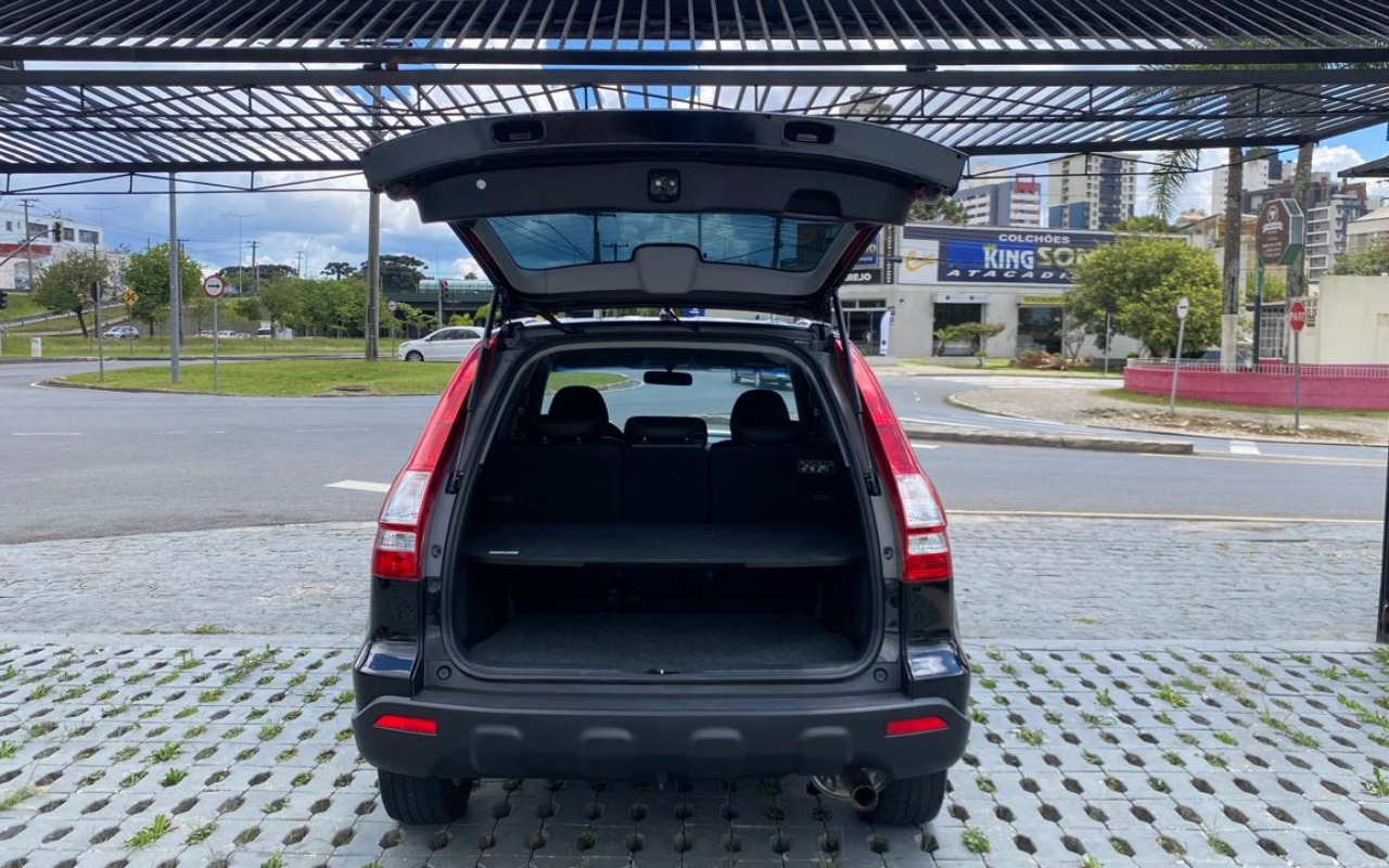 imagem-https://www.socarrao.com.br/sc-vehicle-images-prod/1039923/1777486676648-OS5qcGVn.jpeg