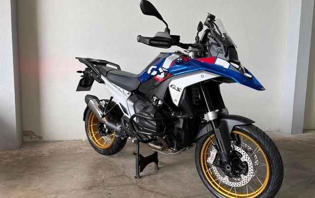 imagem-https://www.socarrao.com.br/sc-vehicle-images-prod/1040040/1782482883465-7947469_0_B_8277b55c67.jpeg