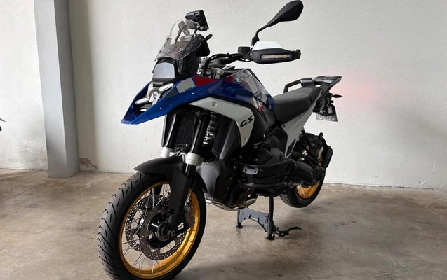 imagem-https://www.socarrao.com.br/sc-vehicle-images-prod/1040040/1782482883467-7947469_1_B_0b9f63de67.jpeg