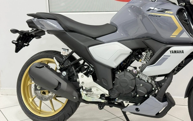 imagem-https://www.socarrao.com.br/sc-vehicle-images-prod/1040301/1777487115519-V2hhdHNBcHAgSW1hZ2UgMjAyNi0wNC0wNiBhdCAxMC4yMC4zMi5qcGVn.jpeg