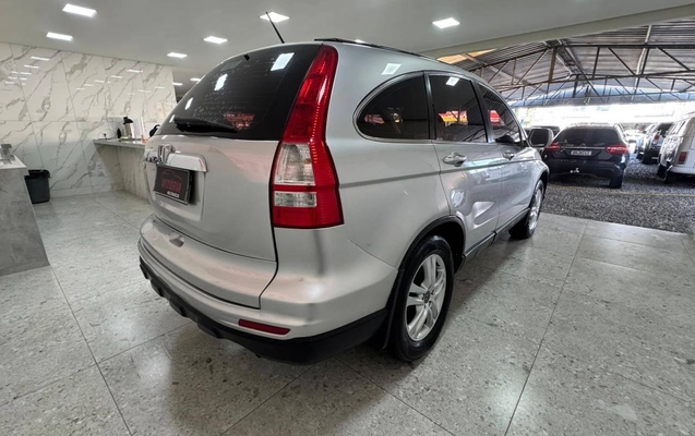 imagem-https://www.socarrao.com.br/sc-vehicle-images-prod/1040307/1787946099767-531e370569974220bef5acbcdbb72c53_1776705871747.jpeg