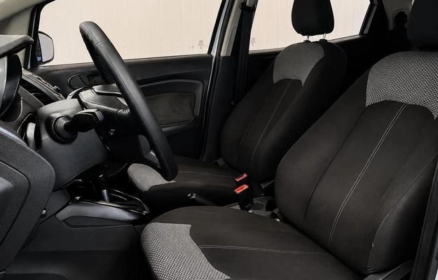 imagem-https://www.socarrao.com.br/sc-vehicle-images-prod/1040384/1784663267663-8028583_8_B_7d68b0b95e.jpeg