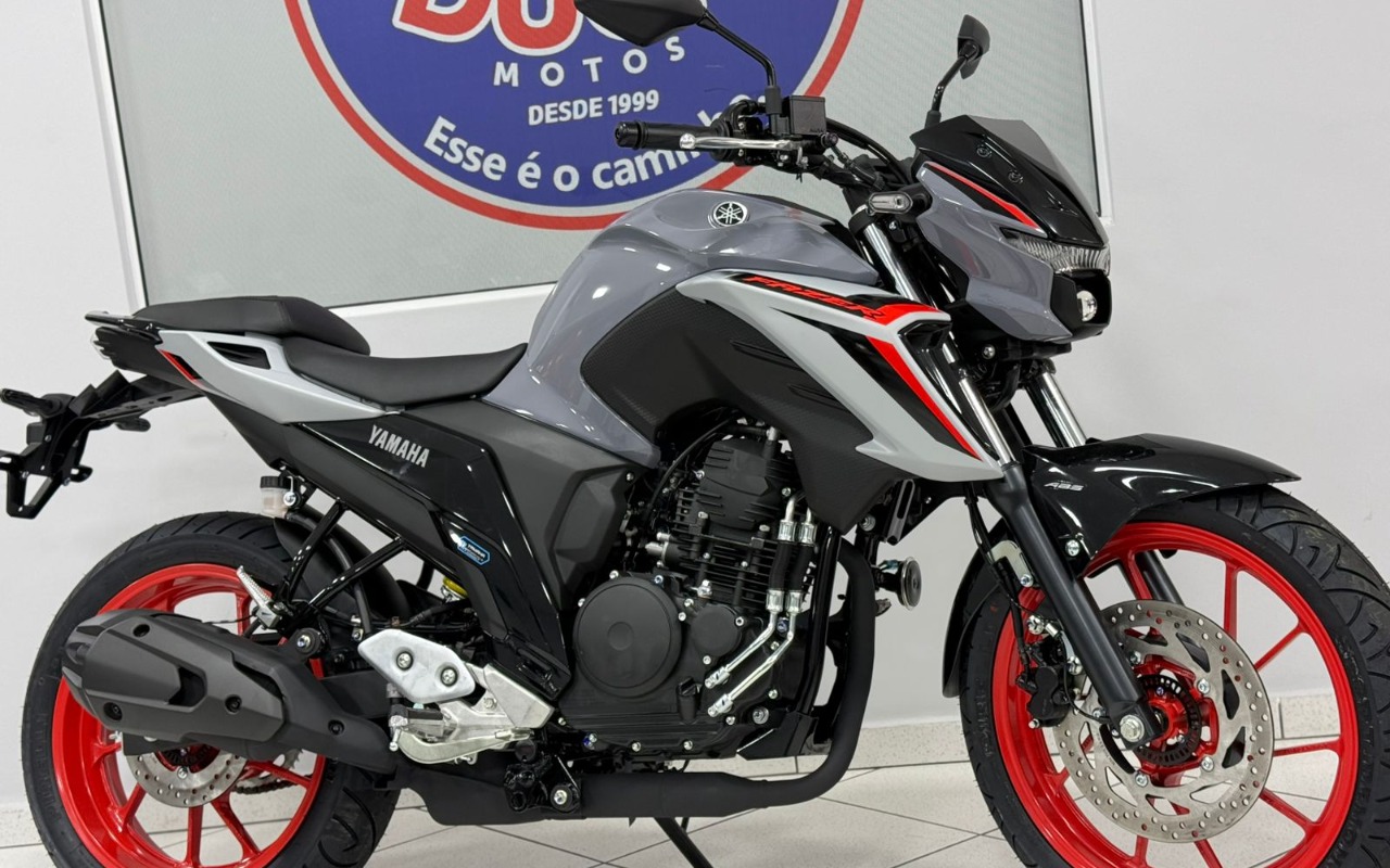 imagem-https://www.socarrao.com.br/sc-vehicle-images-prod/1040389/1777487339050-V2hhdHNBcHAgSW1hZ2UgMjAyNi0wNC0wNiBhdCAxMC4wOS4yNCAoMSkuanBlZw.jpeg